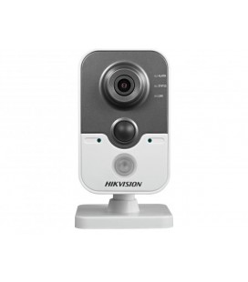 IP Видеокамера Hikvision DS-2CD2422FWD-IW